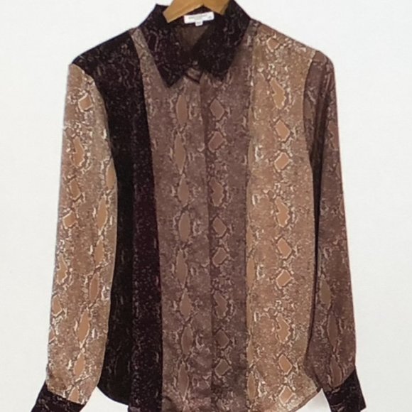 Equipment Women’s Size Large Yvonet Button Up Striped Snake Print Blouse Pine - Picture 4 of 4